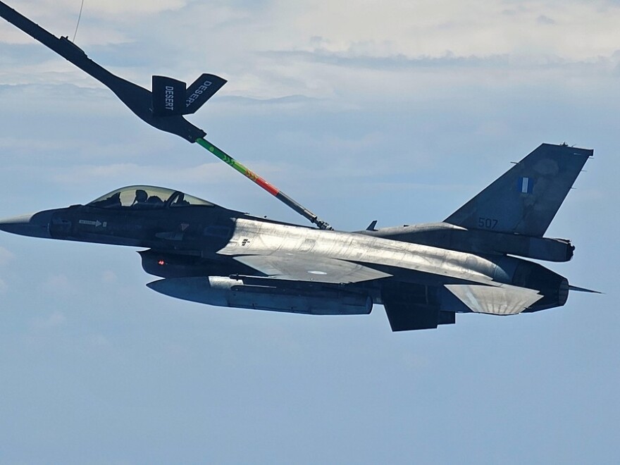 Υπουργείο Άμυνας: Βίντεο και φωτογραφίες από τη συνεκπαίδευση ελληνικών F-16 με αεροσκάφη του Ισραήλ 