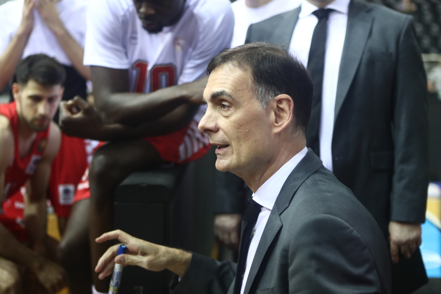  Μπαρτζώκας για την απώλεια του τίτλου στη Euroleague: «Νιώθω σα να μας χτύπησε τρένο»
