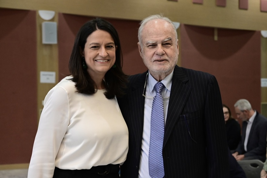 Οι τελετές παράδοσης - παραλαβής στα υπουργεία