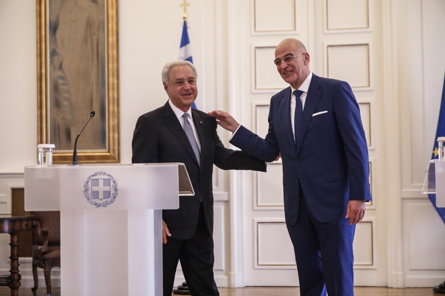 Οι τελετές παράδοσης - παραλαβής στα υπουργεία