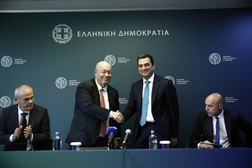 Οι τελετές παράδοσης - παραλαβής στα υπουργεία