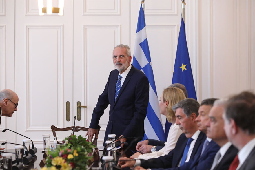 Εκλογές 2023, υπηρεσιακή κυβέρνηση: Το πρώτο υπουργικό συμβούλιο υπό τον Ιωάννη Σαρμά