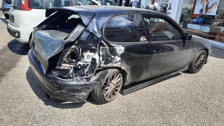 Τροχαίο δυστύχημα με έναν νεκρό στο ύψος της Αλίμου στην Παραλιακή - Mηχανή τράκαρε με επτά αυτοκίνητα