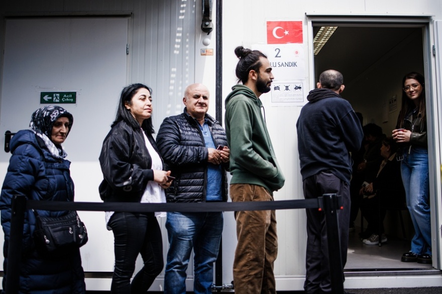 Τουρκικές εκλογές: «Σίγουρη» νίκη του Ερντογάν με σχεδόν 8% διαφορά βλέπουν οι τελευταίες δημοσκοπήσεις