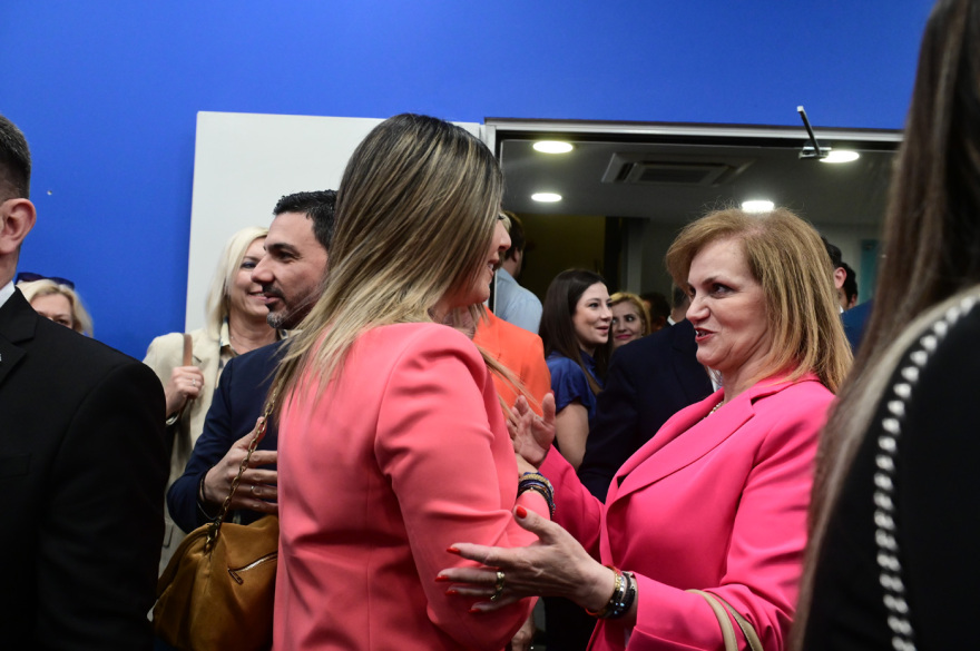 Εκλογές 2023: Συγχαρητήρια για τη νίκη αλλά και συναγερμός για τη νέα αναμέτρηση από Μητσοτάκη προς βουλευτές και υποψηφίους