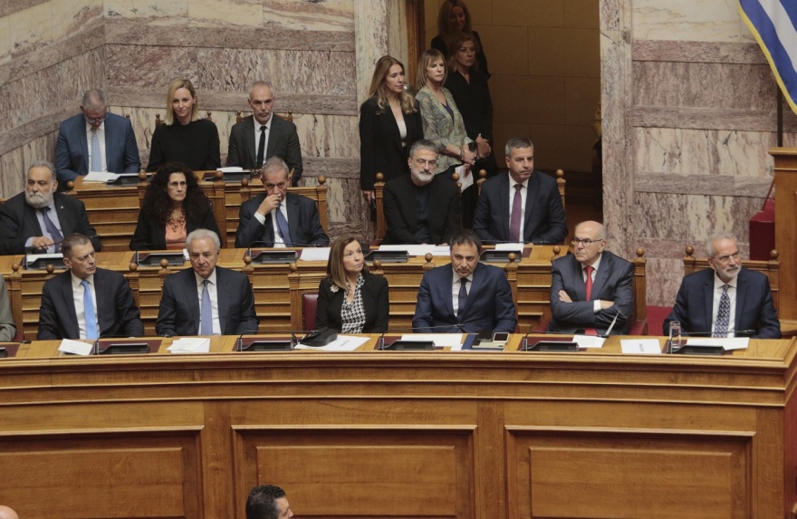 Εκλογές 2023: H «Βουλή της μιας ημέρας» ψηφίζει για πρόεδρο - Δείτε φωτογραφίες από την ορκωμοσία