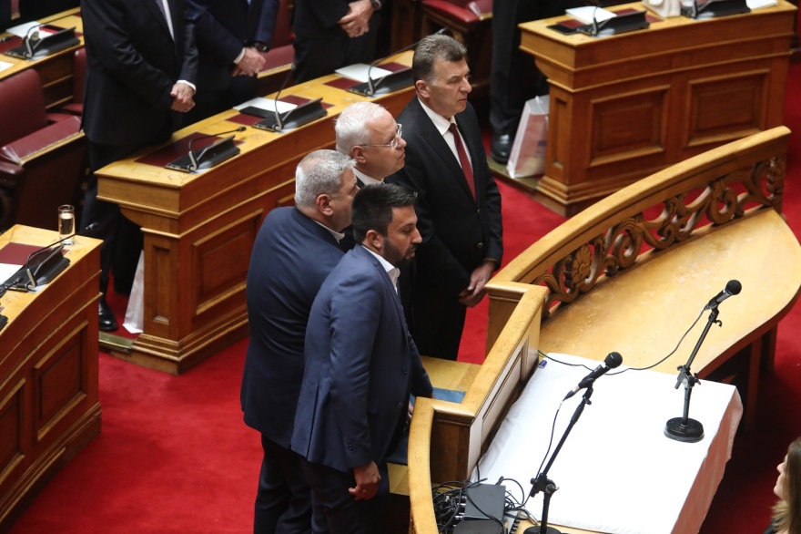 Εκλογές 2023: H «Βουλή της μιας ημέρας» ψηφίζει για πρόεδρο - Δείτε φωτογραφίες από την ορκωμοσία