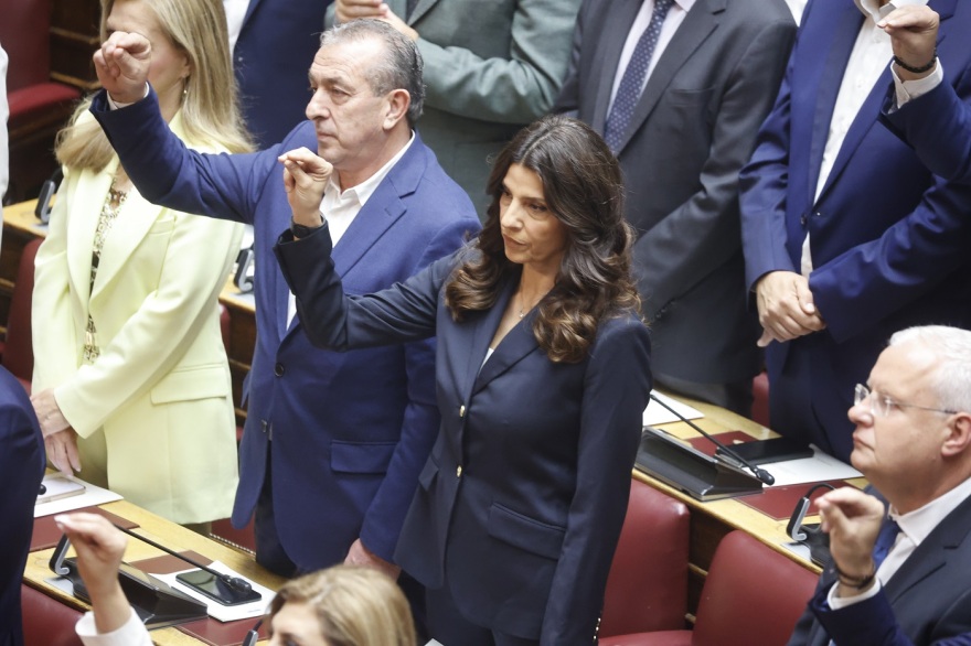 Εκλογές 2023: H «Βουλή της μιας ημέρας» ψηφίζει για πρόεδρο - Δείτε φωτογραφίες από την ορκωμοσία