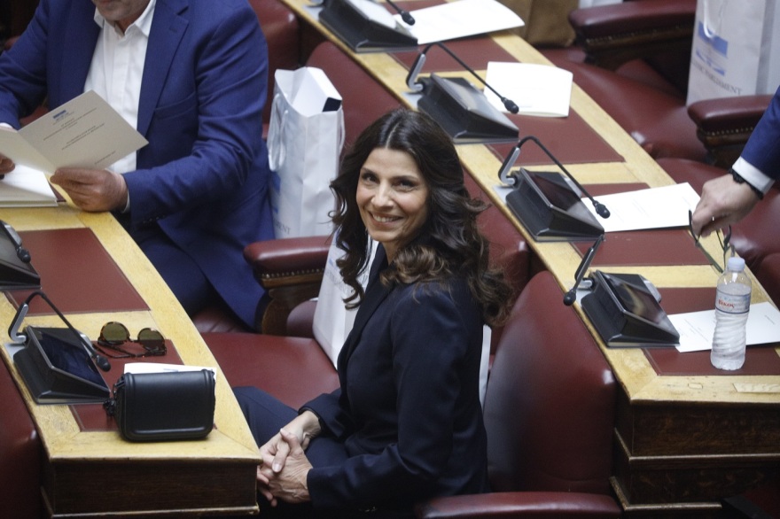 Εκλογές 2023: H «Βουλή της μιας ημέρας» ψηφίζει για πρόεδρο - Δείτε φωτογραφίες από την ορκωμοσία