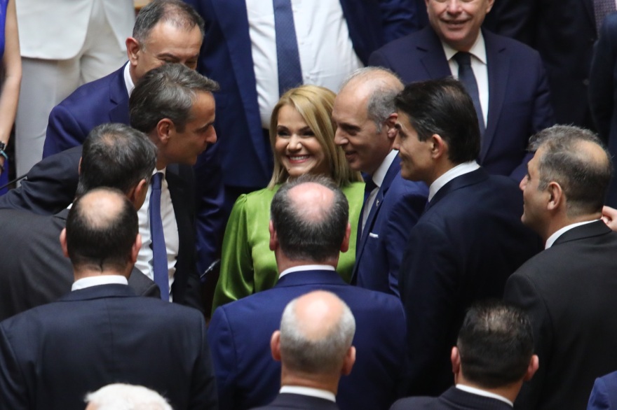 Εκλογές 2023: H «Βουλή της μιας ημέρας» ψηφίζει για πρόεδρο - Δείτε φωτογραφίες από την ορκωμοσία