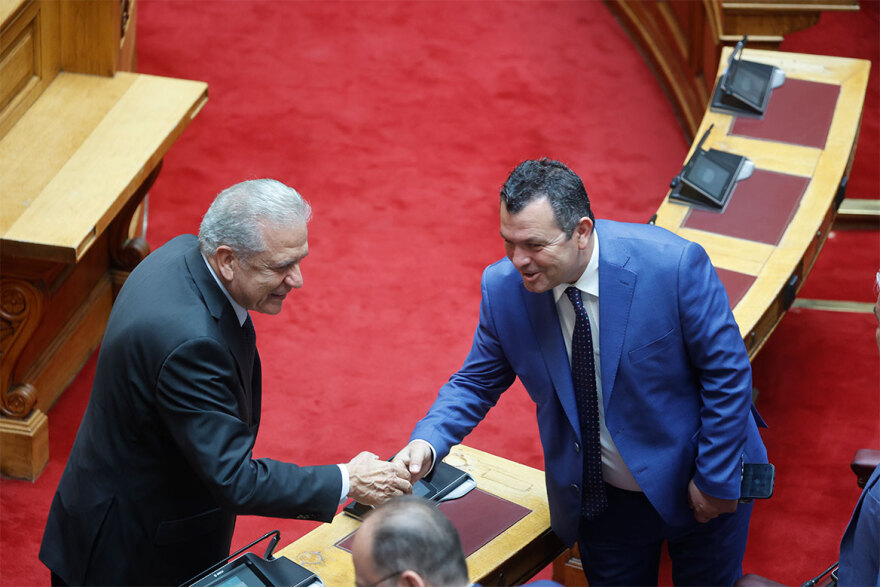 Εκλογές 2023 -  Επανεξελέγη πρόεδρος της Βουλής με 270 ψήφους ο Τασούλας 