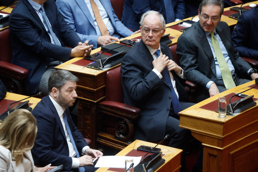 Εκλογές 2023 -  Επανεξελέγη πρόεδρος της Βουλής με 270 ψήφους ο Τασούλας 