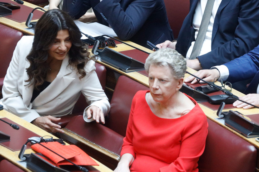 Εκλογές 2023 -  Επανεξελέγη πρόεδρος της Βουλής με 270 ψήφους ο Τασούλας 