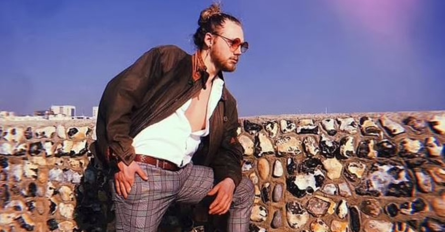 Ρόδος: Οι τελευταίες στιγμές του 26χρονου Βρετανού πριν κεραυνοβοληθεί - Δείτε βίντεο 