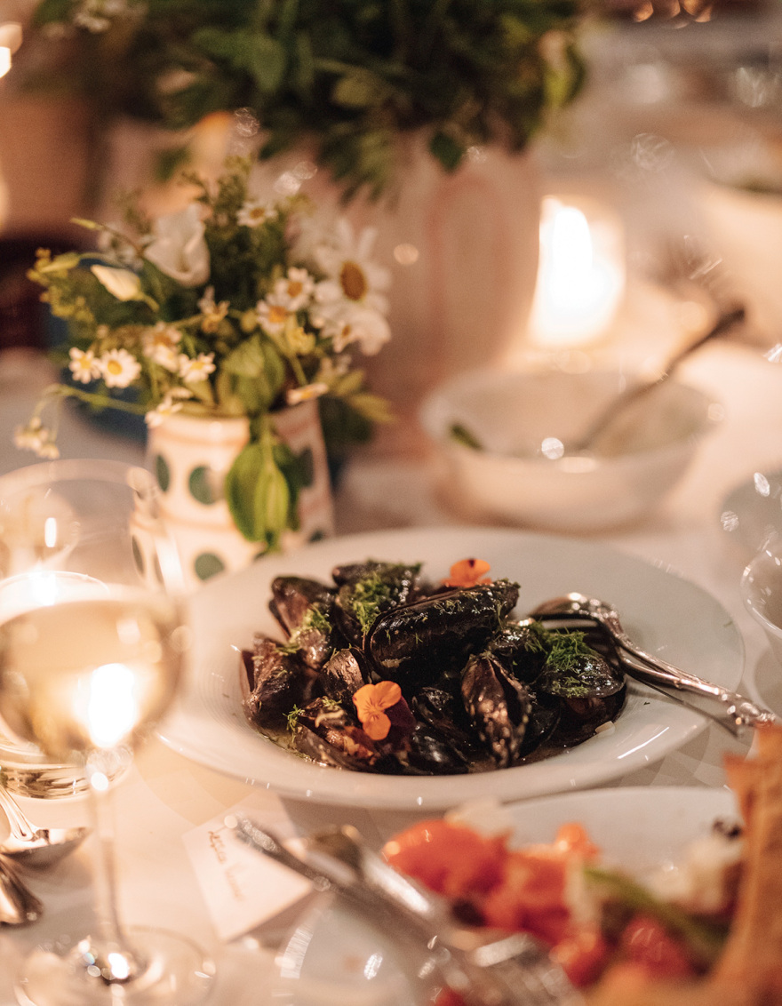 Θέμις Ζουγανέλη: Πριβέ δείπνο με 30 VIP καλεσμένους και ένα «Gossip Girl»