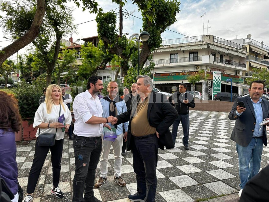 Εκλογές 2023: Πρώτη «συνάντηση» Ανδρουλάκη με Καστανίδη μετά την κόντρα για την έδρα - Δεν αντάλλαξαν ούτε ματιά