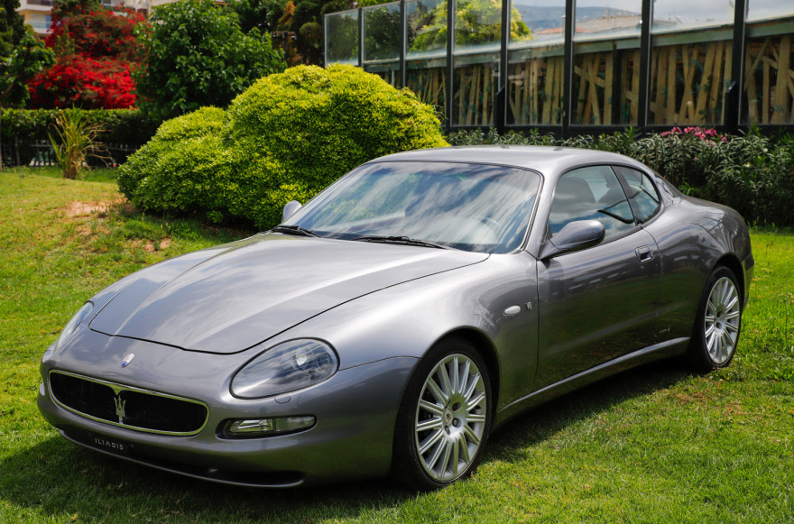 Εντυπωσίασαν διαχρονικά αυτοκίνητα στο Alimos Classic Car Sunday - Δείτε βίντεο και φωτογραφίες