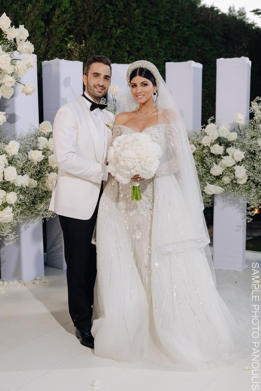 Παντρεύτηκαν Ρωμανός Ροδόπουλος και Μαργαρίτα Βλάσση -  Δείτε φωτογραφίες