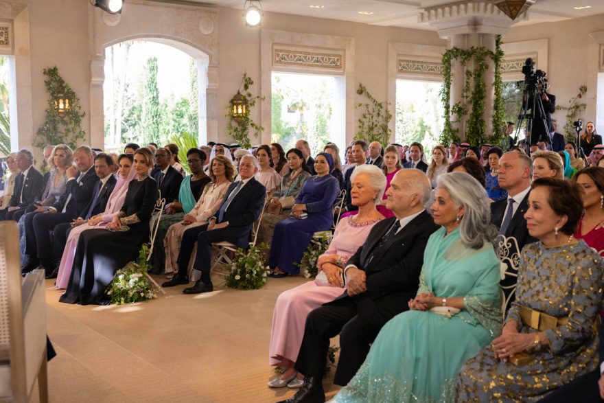 Ιορδανία: Εντυπωσιακές εικόνες στον βασιλικό γάμο - Ουίλιαμ, Κέιτ και Τζιλ Μπάιντεν στο Αμμάν