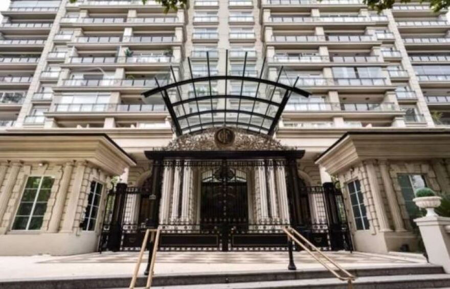 Γουάντα Νάρα: Έβγαλε ημίγυμνες φωτογραφίες στο ασανσέρ και τώρα κινδυνεύει με... έξωση!