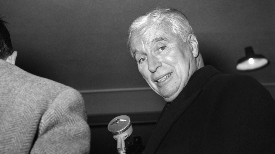 Από τον Τζάγκερ στον Ίστγουντ και τον Πατσίνο: Το «κλαμπ» των ηλικιωμένων μπαμπάδων του Χόλιγουντ