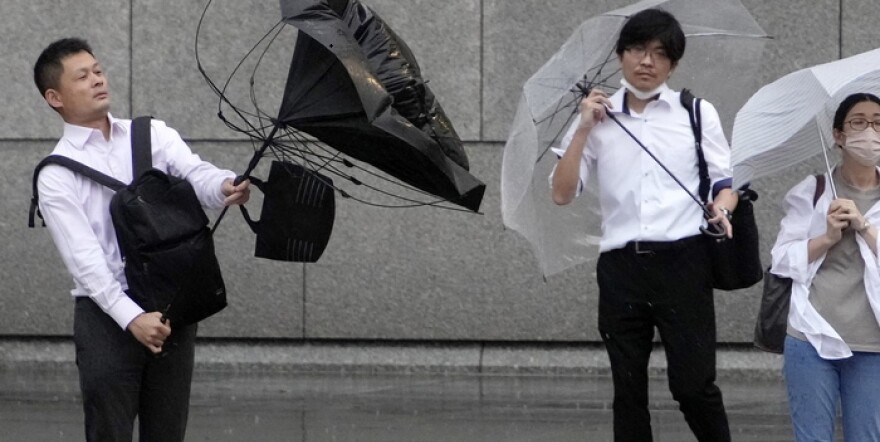 Ιαπωνία: Ένας νεκρός και δύο αγνοούμενοι από τις καταρρακτώδεις βροχές