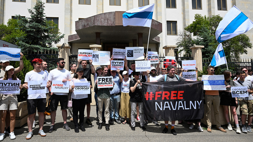 Ρωσία: Διαδηλώσεις ανήμερα των γενεθλίων του Ναβάλνι 