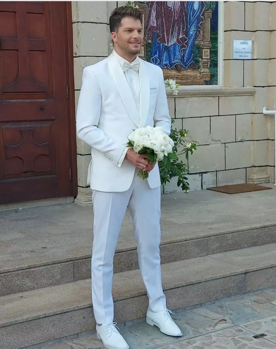 Λούκας Γιώργκας – Βασιλική Σαλαμπάση: Παντρεύτηκαν στην Κύπρο - Οι πρώτες φωτογραφίες από τον γάμο τους