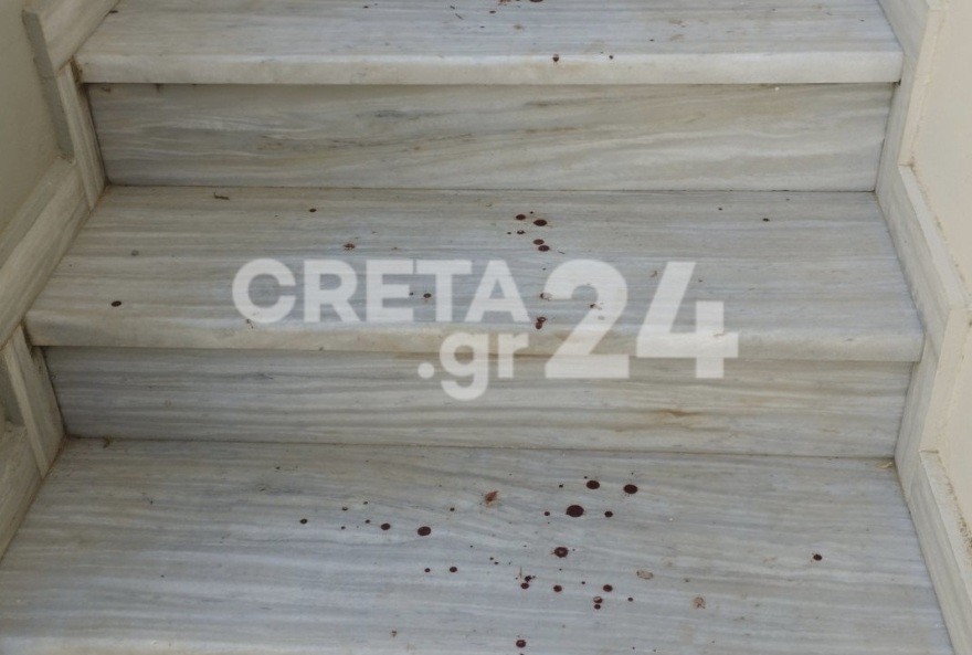 Ηράκλειο: Αποσωληνώθηκε αλλά παραμένει στη ΜΕΘ η 36χρονη που δέχτηκε 14 μαχαιριές από τον σύντροφό της