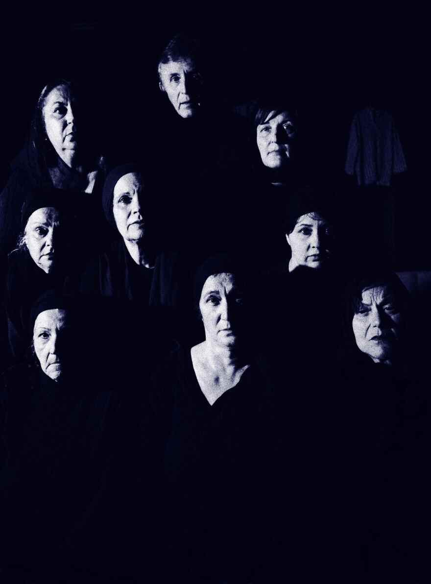 Φεστιβάλ «Στη Σκιά των Βράχων»: Ξεκινά αύριο -  Το πρόγραμμα του Ιουνίου