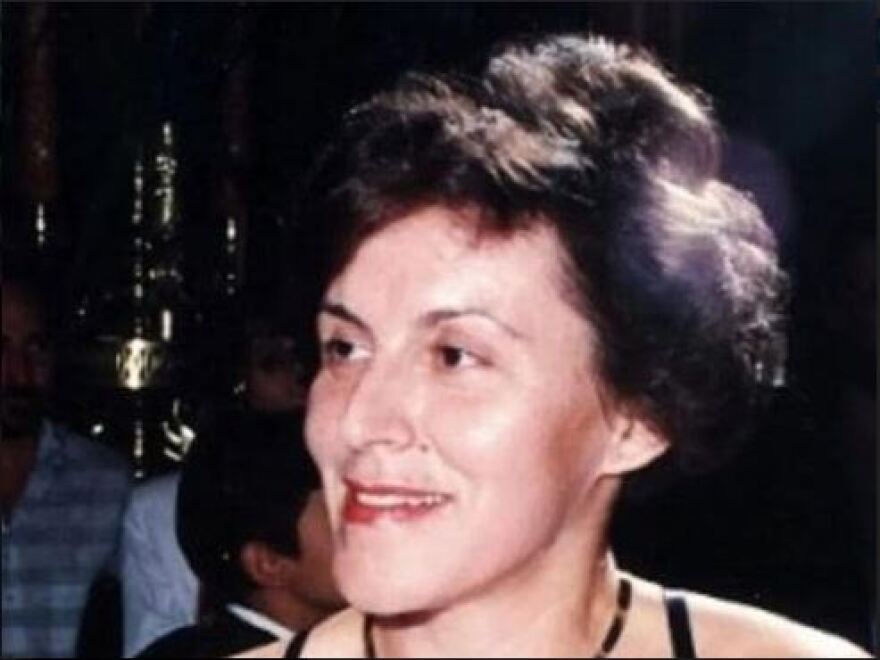 Ανεξιχνίαστα εγκλήματα: Ο στραγγαλισμός του Ταχτσή, η διπλή εκτέλεση στο Σούνιο, η Αγραφιώτου στο πάρκινγκ