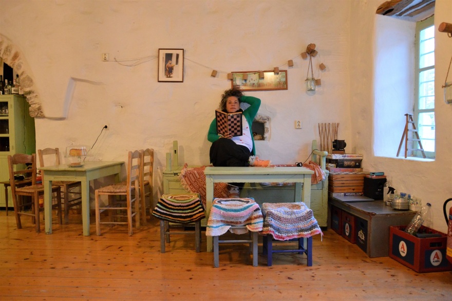 Φεστιβάλ «Στη Σκιά των Βράχων»: Ξεκινά αύριο -  Το πρόγραμμα του Ιουνίου