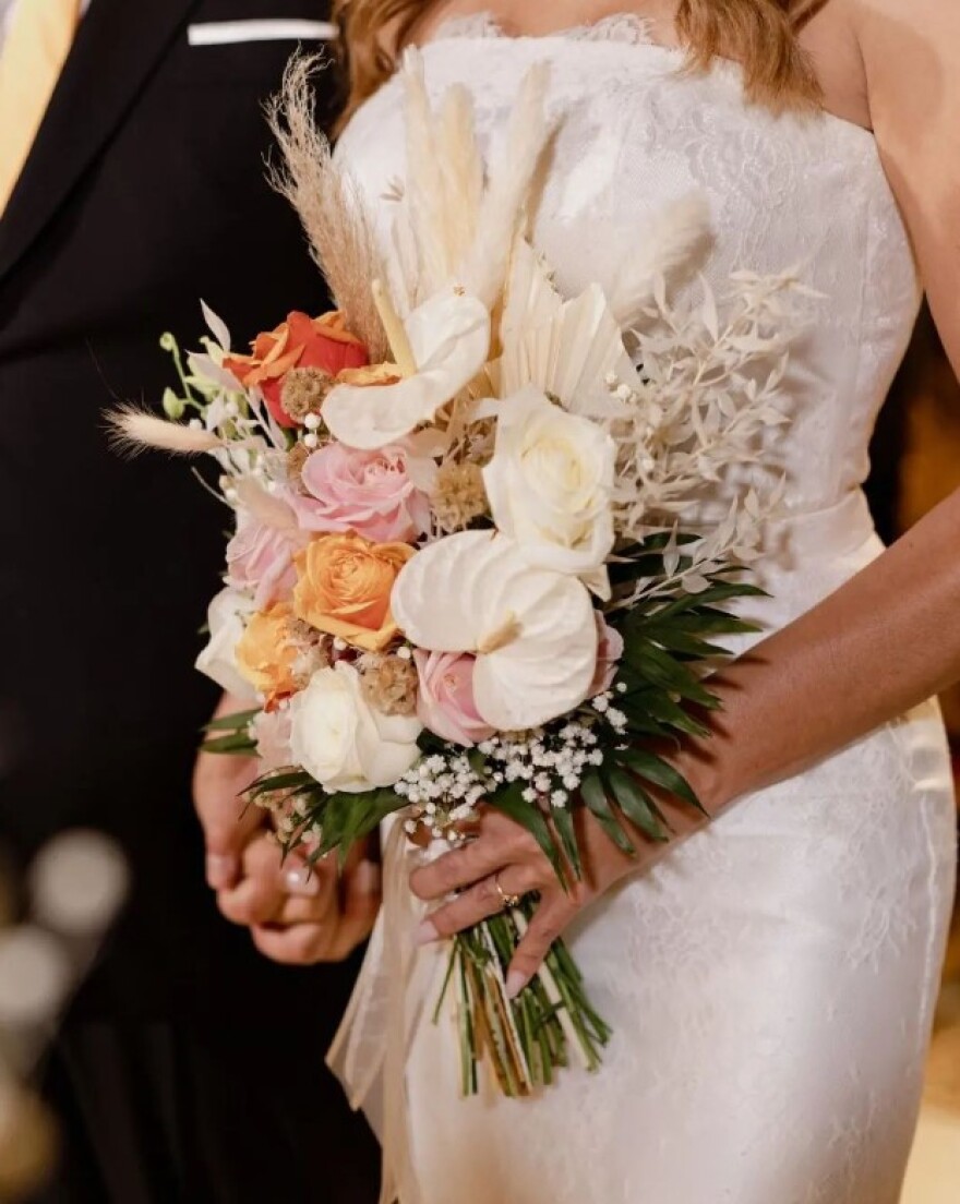 Ελίνα Κέφη: Φωτογραφίες από τον γάμο της με τον Πάνο Μιχαλόπουλο