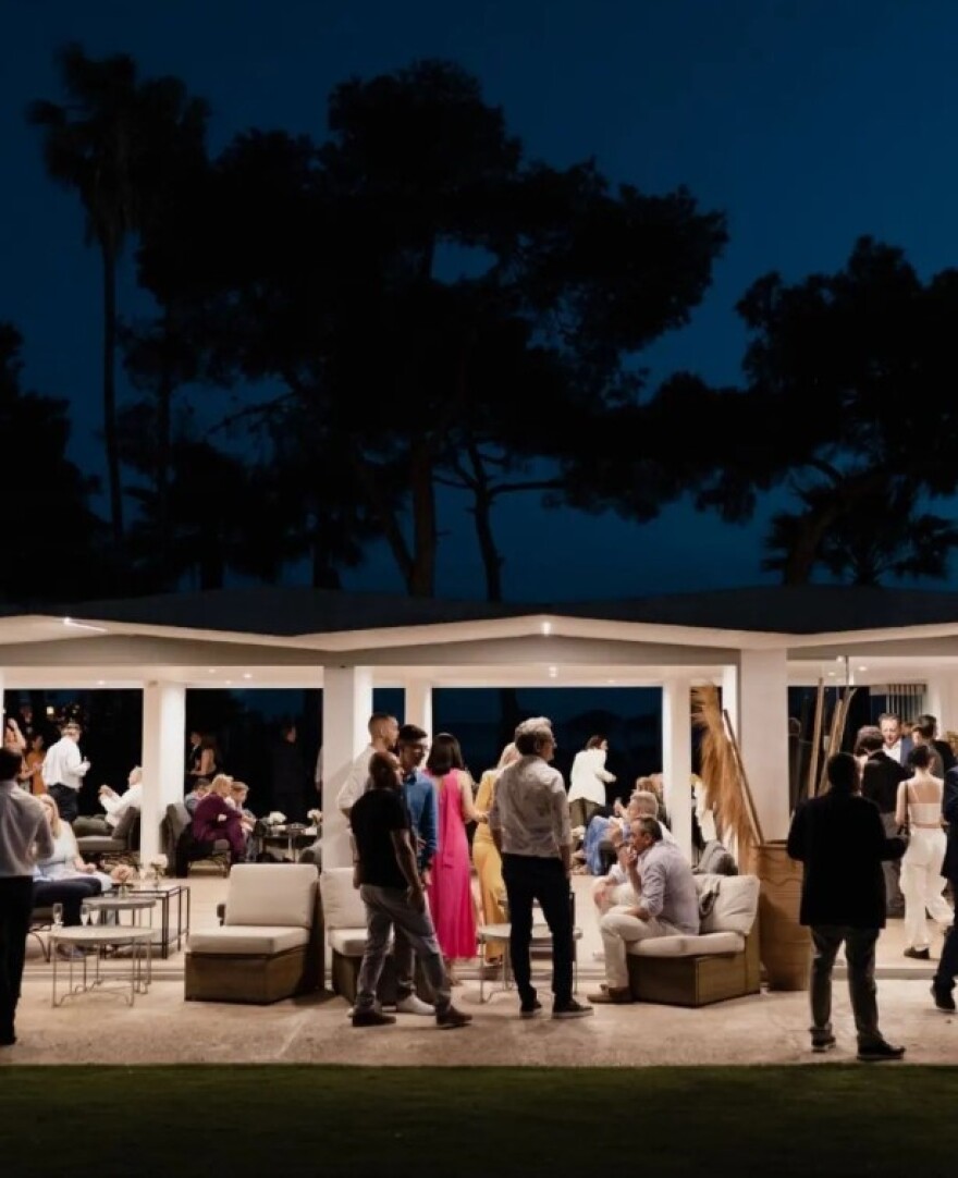 Ελίνα Κέφη: Φωτογραφίες από τον γάμο της με τον Πάνο Μιχαλόπουλο