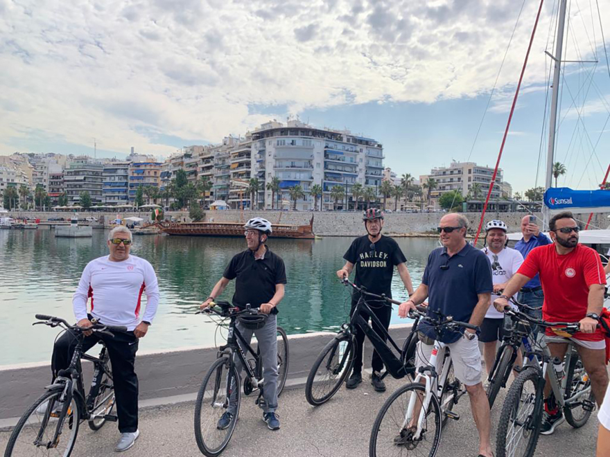 Ποδηλατοβόλτα με θέα τη θάλασσα διοργάνωσε ο Δήμος Πειραιά
