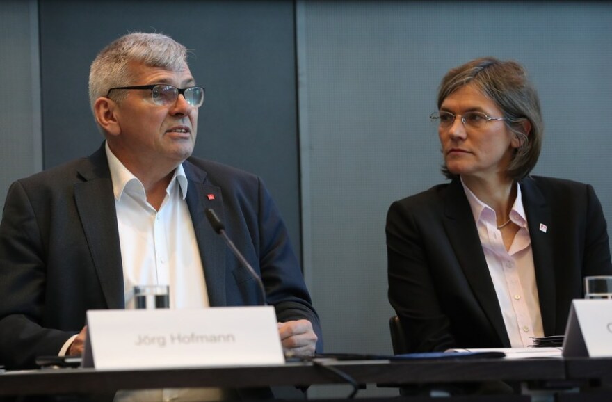 Γερμανία: Η Κριστιάνε Μπένερ γίνεται η «Μέρκελ» της βιομηχανίας μετάλλων