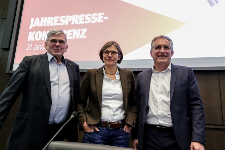 Γερμανία: Η Κριστιάνε Μπένερ γίνεται η «Μέρκελ» της βιομηχανίας μετάλλων