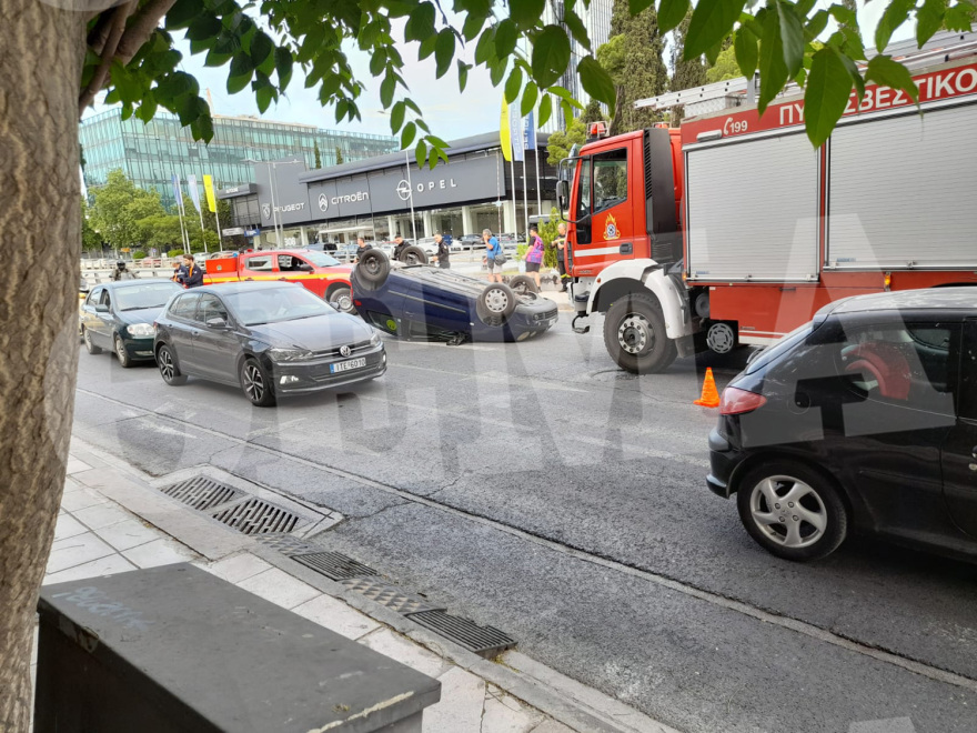 Χριστίνα Σούζη: Βίντεο από το σοβαρό τροχαίο της μετεωρολόγου - Η στιγμή που το αυτοκίνητο ανατρέπεται 