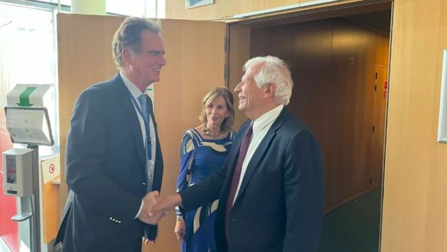 Φρέντι Μπελέρης: Ο Μπορέλ δεσμεύτηκε στον Νίκο Παπανδρέου να μεσολαβήσει για την αποφυλάκιση