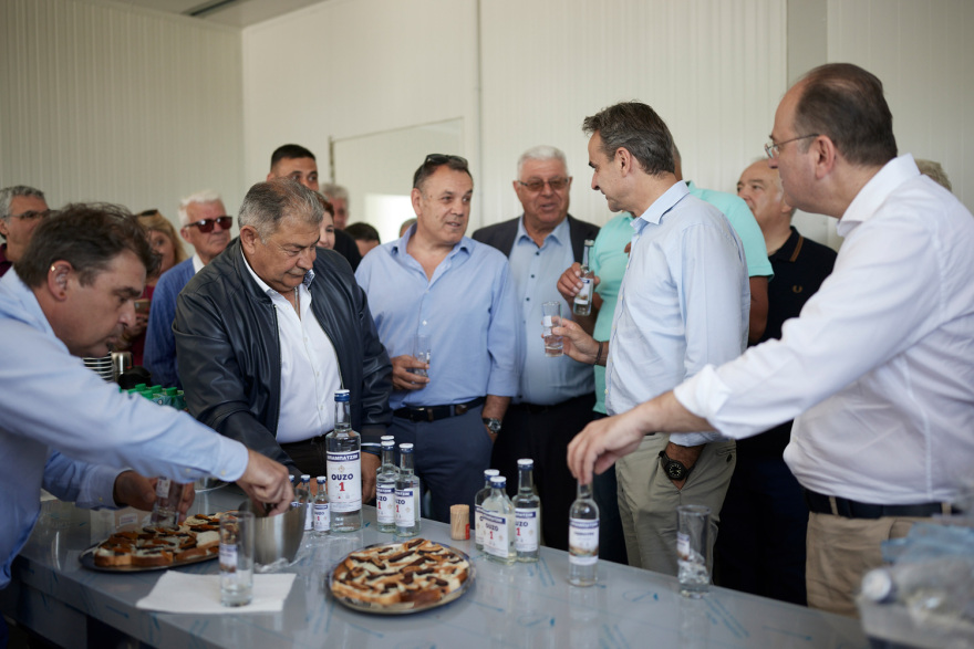 Εκλογές 2023 - Μητσοτάκης: Να αφήσουμε την Εκκλησία μακριά από τα της πολιτικής - Ο πατριωτισμός στα λόγια είναι εύκολος