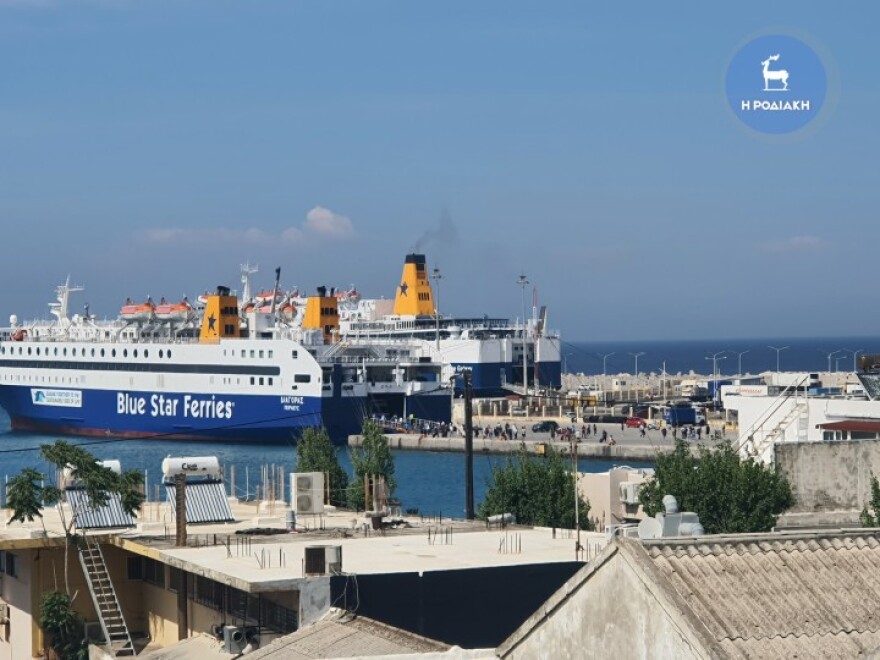 Ρόδος: Τηλεφώνημα για βόμβα σε δύο πλοία