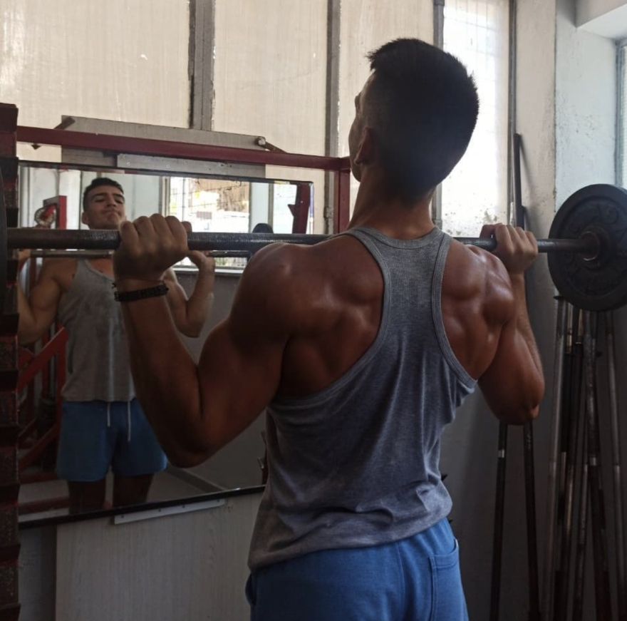 Φρεαττύδα: «Όσο θα σωπαίνουμε, αυτά θα συμβαίνουν» λέει ο 22χρονος καρατέκα που έσωσε την 17χρονη