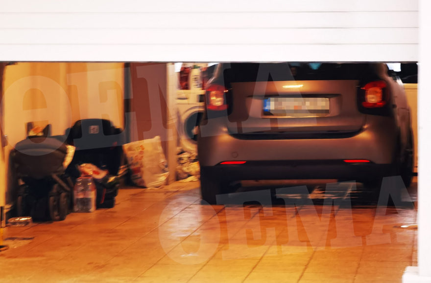 Ψάχνουν αν ο βαρύς οπλισμός στο αυτοκίνητο στο Νέο Κόσμο συνδέεται με τους δολοφόνους στον Κορυδαλλό