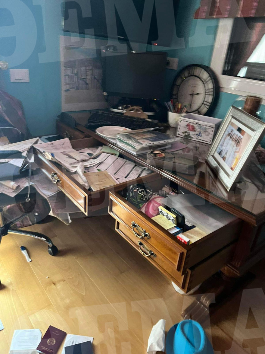 Ιπποκράτειος Πολιτεία: Ρομά «ξάφρισαν» τα χρυσαφικά από σπίτι - Τα έκρυψαν στο δάσος, για να τα βρουν... σε πρώτη ευκαιρία