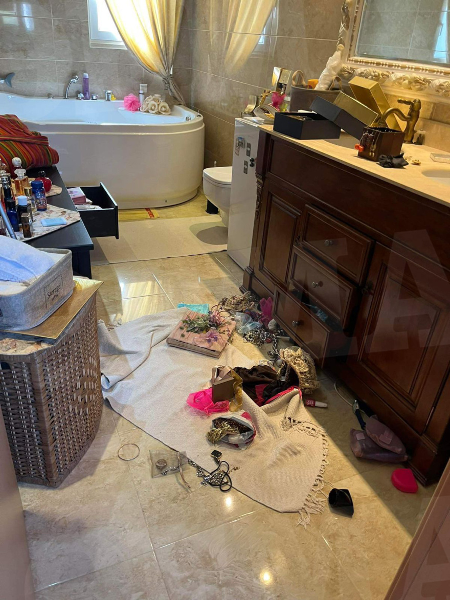 Ιπποκράτειος Πολιτεία: Ρομά «ξάφρισαν» τα χρυσαφικά από σπίτι - Τα έκρυψαν στο δάσος, για να τα βρουν... σε πρώτη ευκαιρία