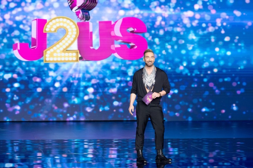 Διπλή αποχώρηση και δυνατές ανατροπές σήμερα στο Just the 2 of Us!