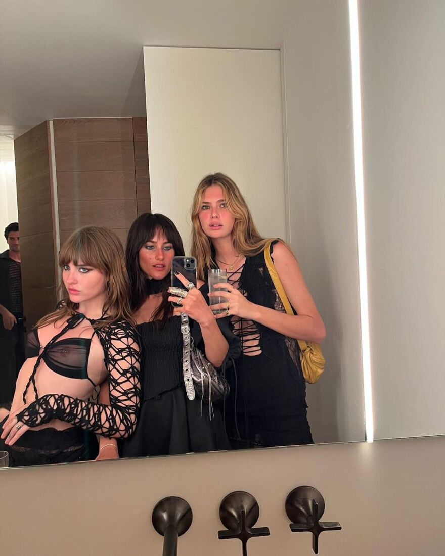 Ποια είναι η κοπέλα με την οποία φιλιόταν ο Νταμιάνο Νταβίντ 