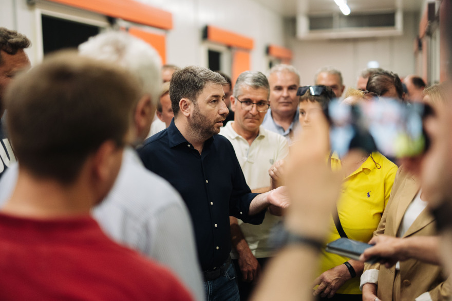 Εκλογές 2023 - Ανδρουλάκης: «Το ΠΑΣΟΚ, με το πρόγραμμά του, είναι δίπλα στον αγρότη»