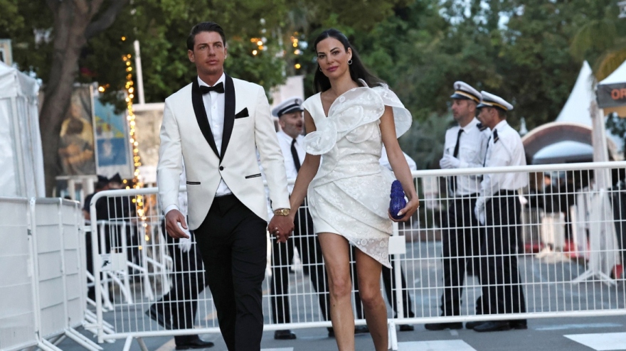 Ηλίας Κωνσταντίνου: Ήταν μία εμπειρία, λέει για τη σχέση με την Εύη Βατίδου