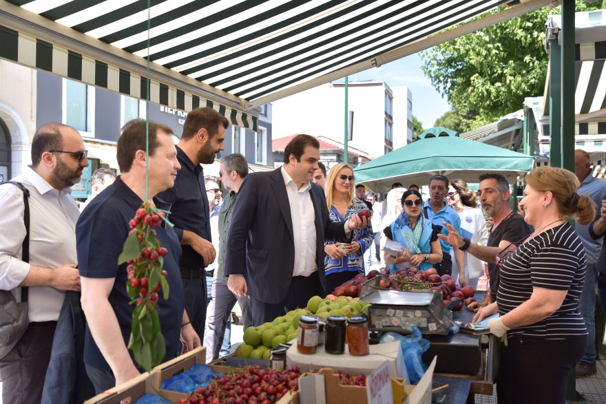 Πιερρακάκης από τα Τρίκαλα: Είμαστε σε μια πόλη που συνομιλεί με το μέλλον - Στις 25 Ιουνίου να σφραγίσουμε τη νίκη της ΝΔ